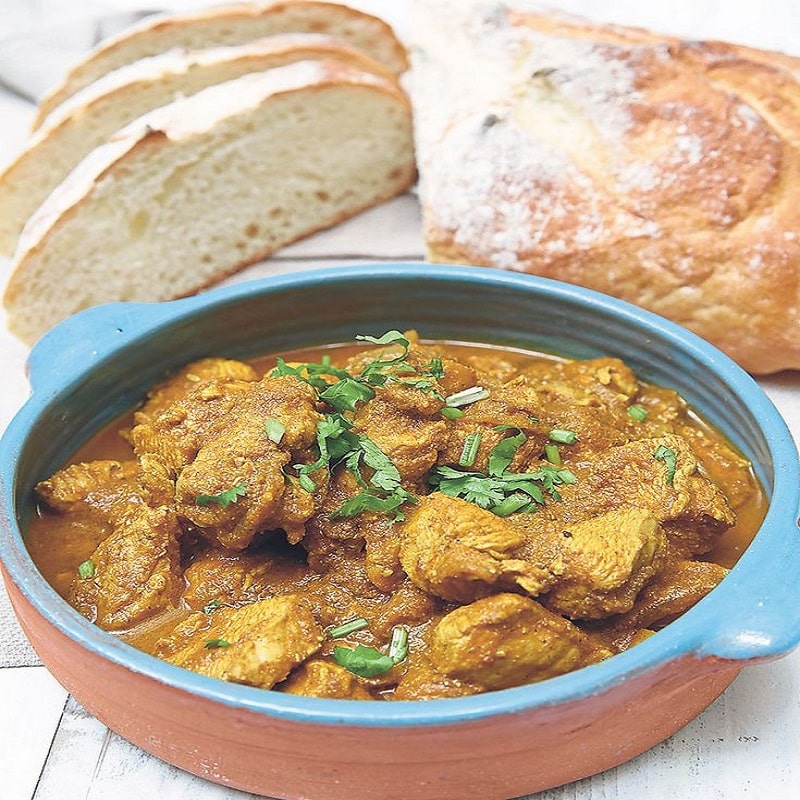 Chicken Xacuti and Pav