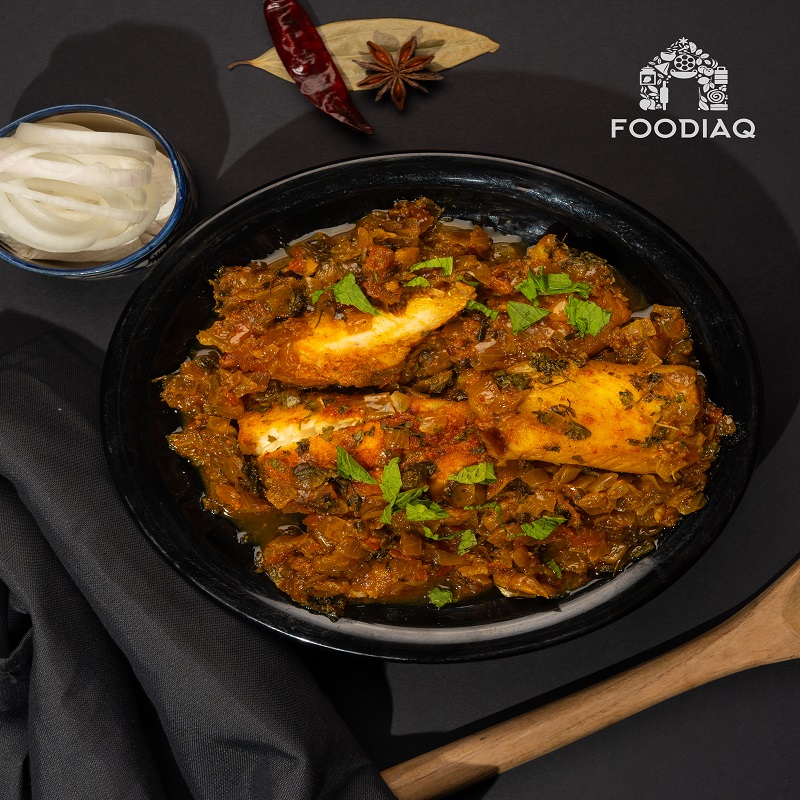 Machi Do Pyaza & Chapatis