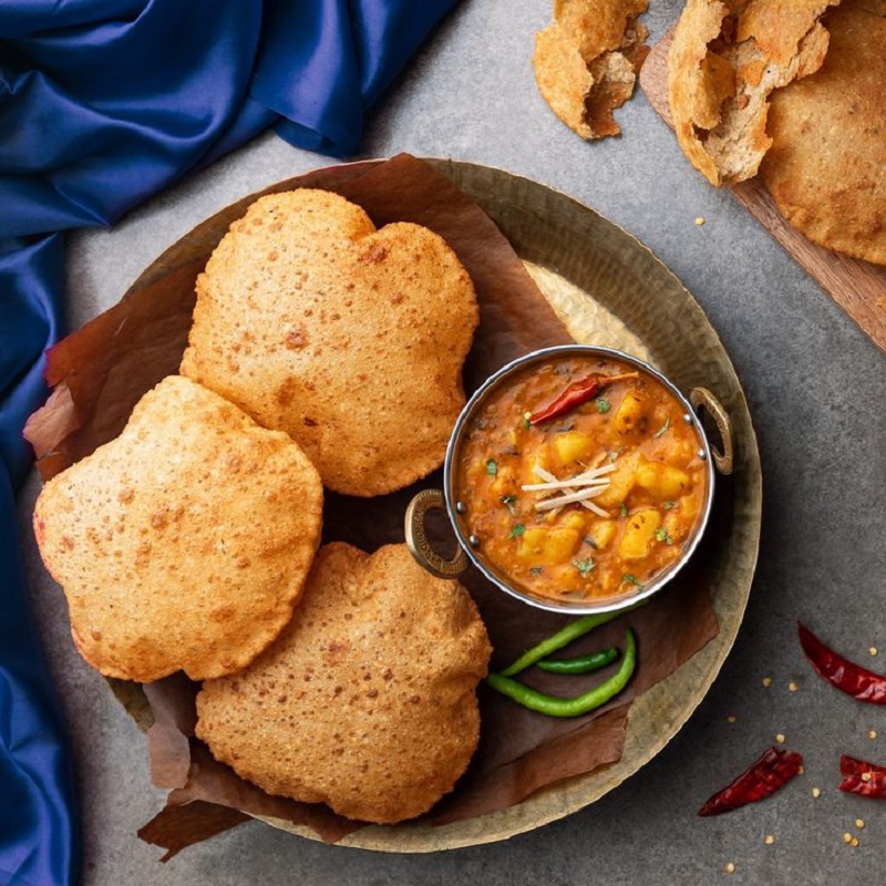 Bedmi Puri & Aloo Sabzi