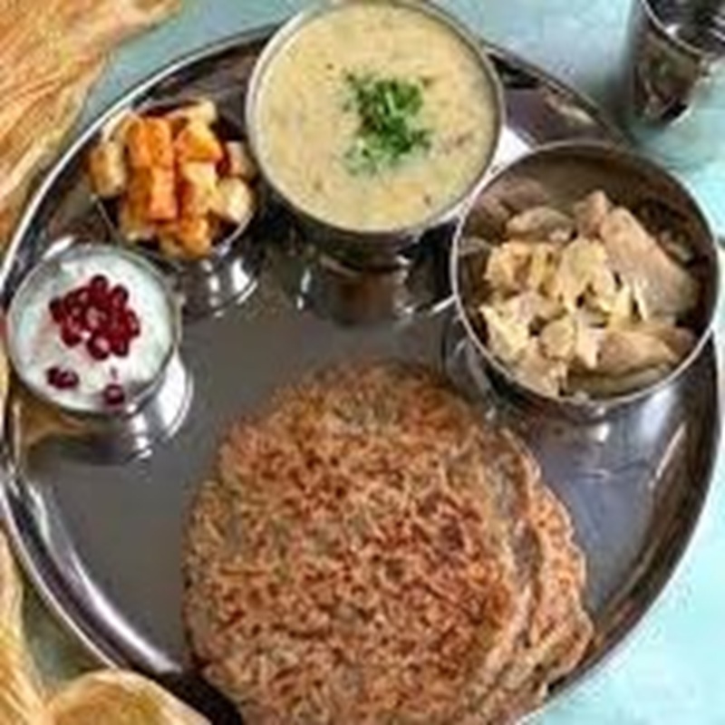 Falhari Thali